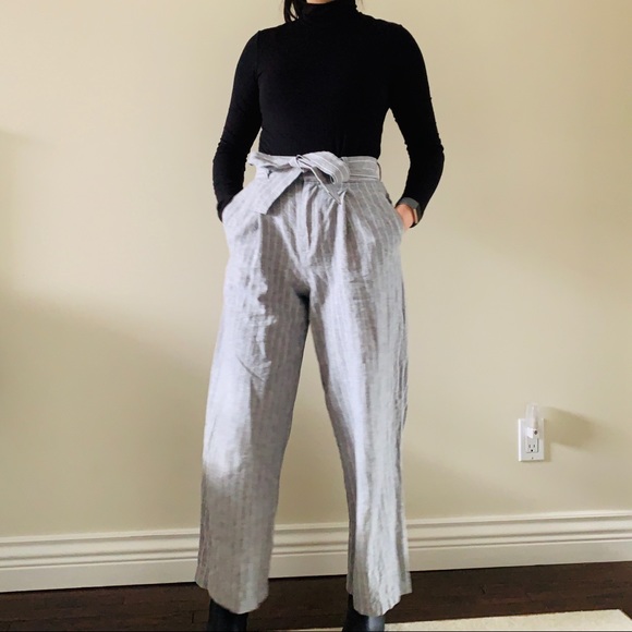 👚 3/$40 Uniqlo Linen Striped Pants with Belt - Picture 2 of 5